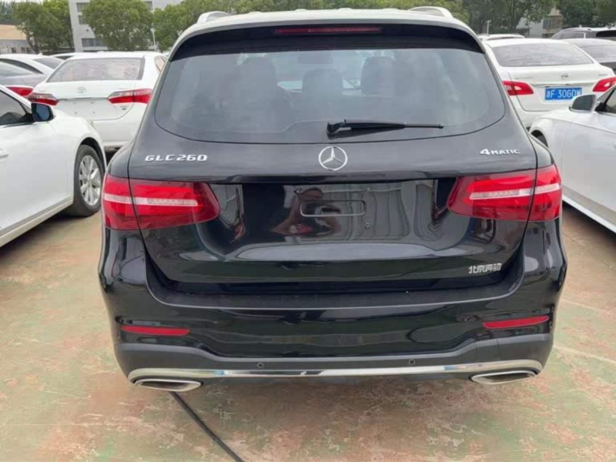 奔馳 奔馳GLC  2018款 改款 GLC 260 4MATIC 豪華型圖片