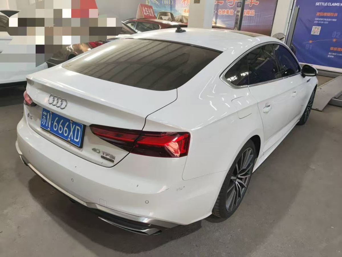 奧迪 奧迪A5  2023款 Sportback 40 TFSI quattro 豪華動(dòng)感型圖片