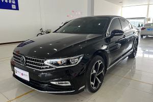 迈腾 大众 200万辆纪念版 330TSI DSG领先型