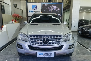 奔驰M级 奔驰 ML 300 4MATIC