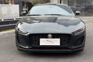 F-TYPE 捷豹 P300 硬頂版