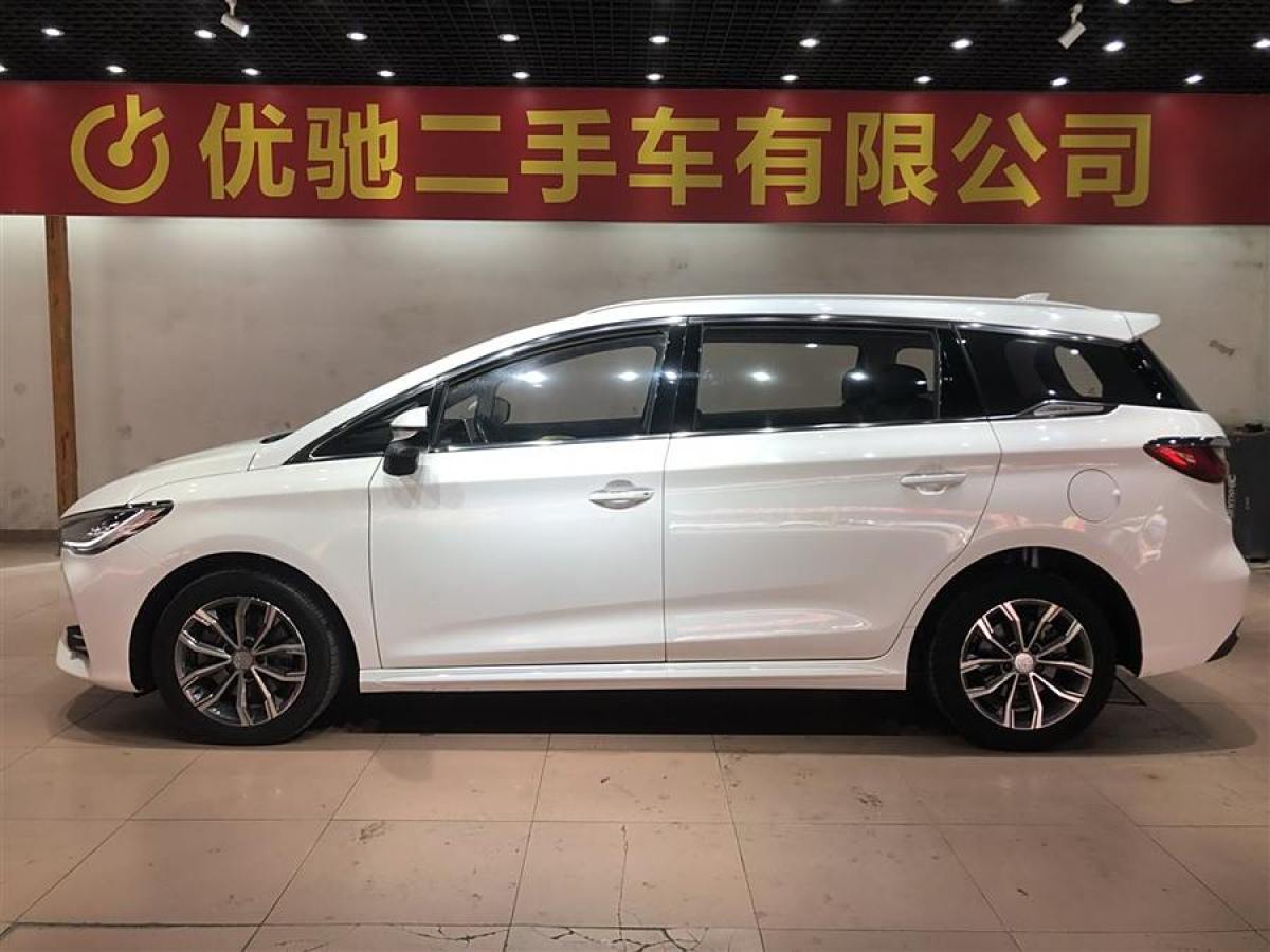 比亞迪 宋MAX  2019款 1.5T 自動智聯(lián)睿動型 6座 國VI圖片