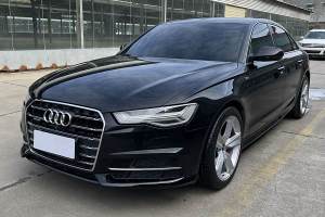 奥迪A4L 奥迪 30周年年型 45 TFSI quattro 运动型