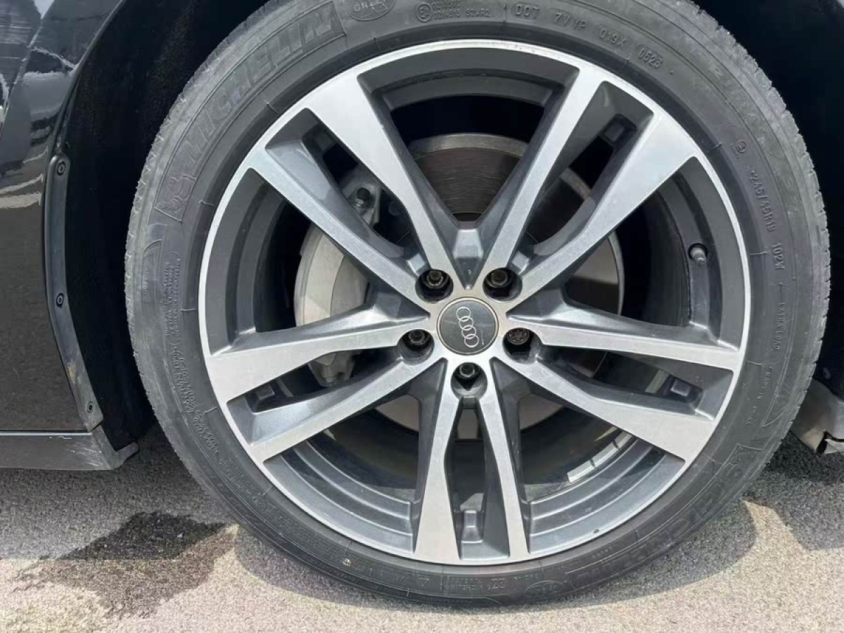 奧迪 奧迪A6L  2022款 40 TFSI 豪華致雅型圖片