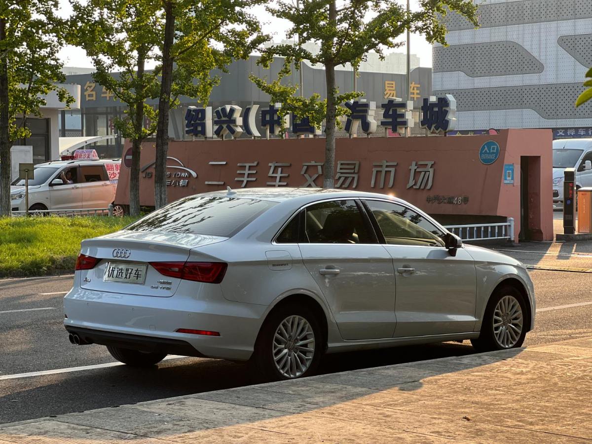 奥迪 奥迪A3  2016款 Limousine 35 TFSI 领英型图片