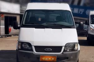 經(jīng)典全順 福特 2.4L長軸15座中頂客車4G64S4N