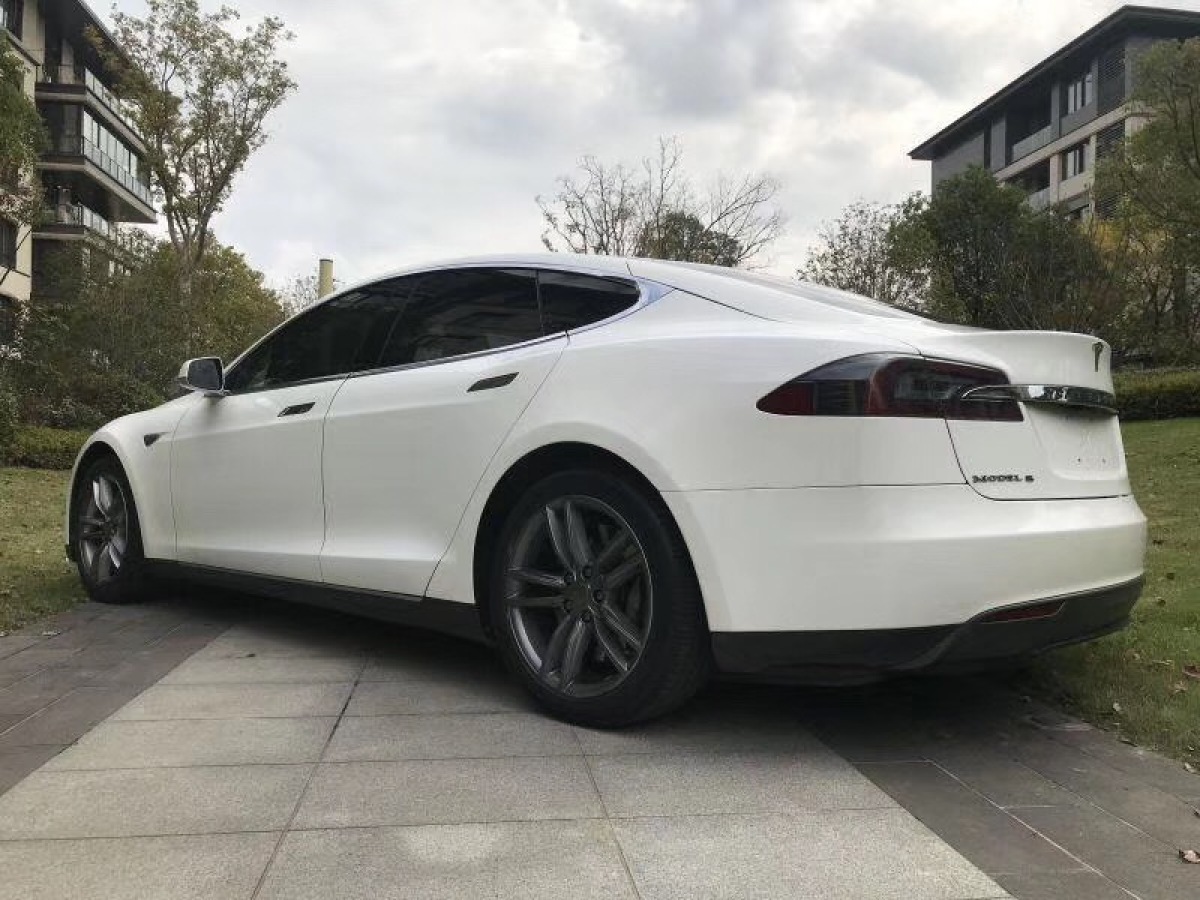 2014年6月特斯拉 model s p85d