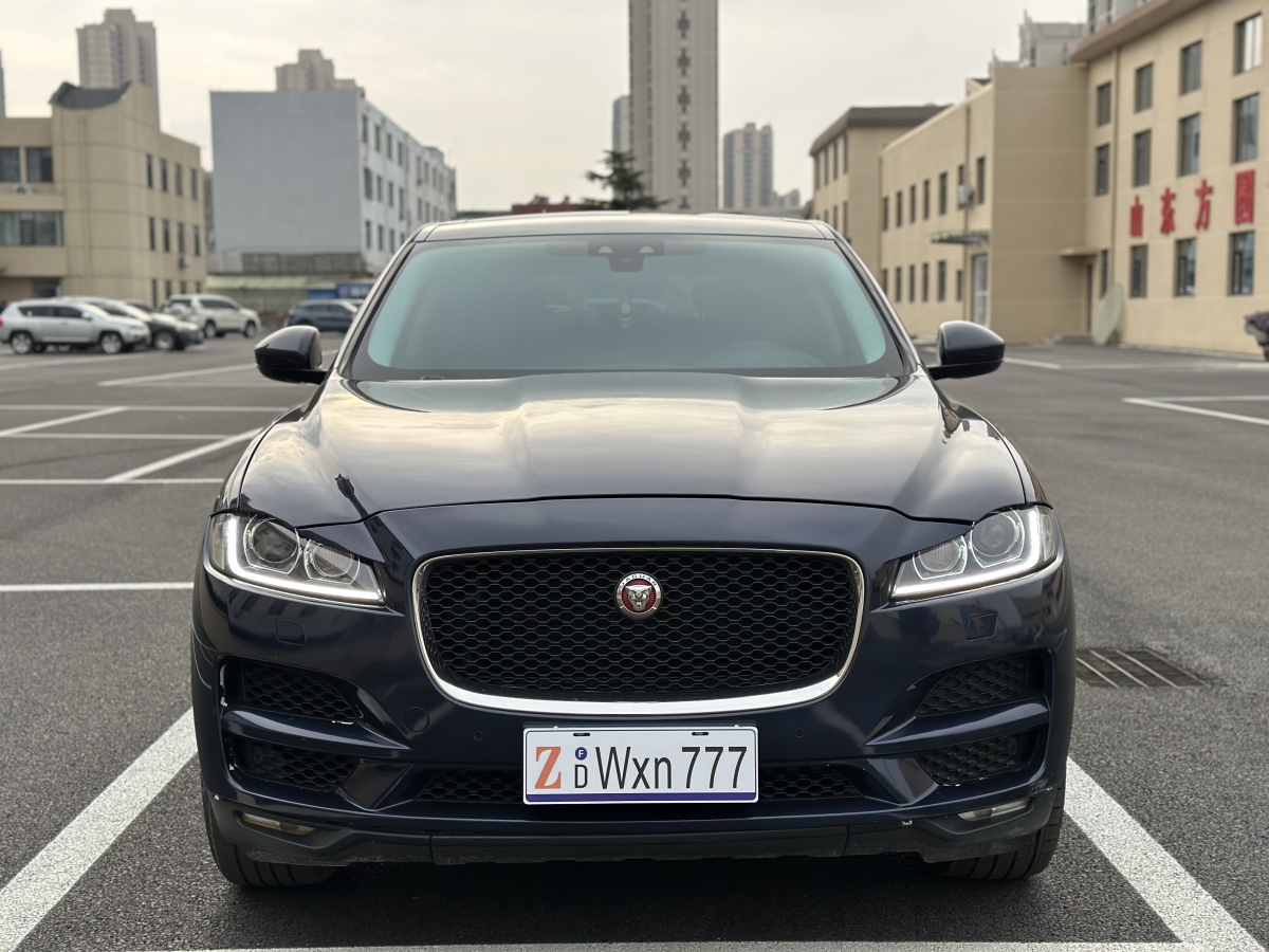 捷豹 F-PACE  2019款 2.0T 四驅(qū)都市尊享版圖片