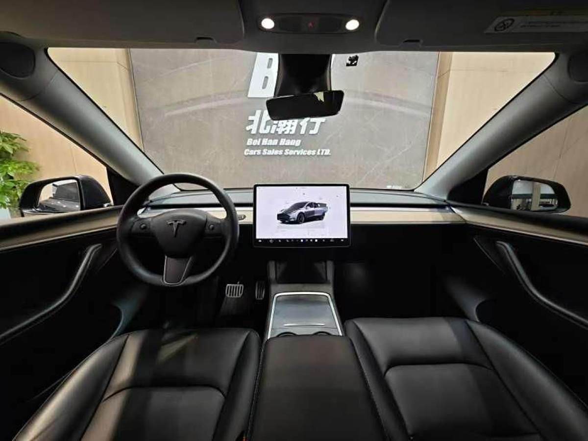 特斯拉 Model Y  2022款 改款 長續(xù)航全輪驅(qū)動(dòng)版圖片