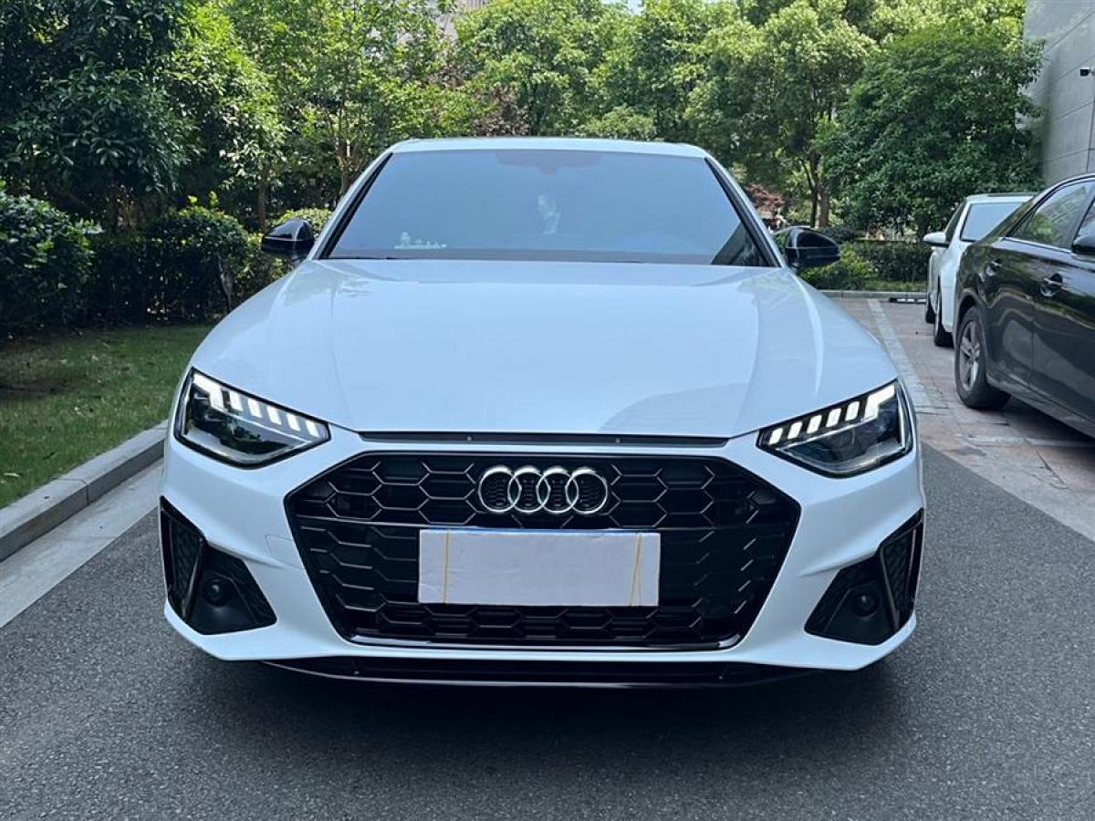 奧迪 奧迪A4L  2024款 40 TFSI 豪華動感型圖片