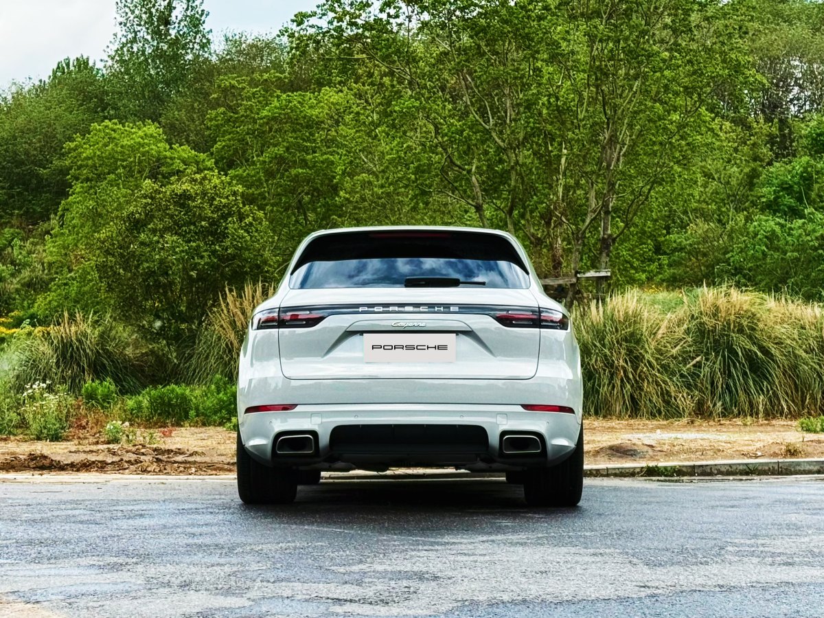 2022年8月保時捷 Cayenne新能源  2021款 Cayenne E-Hybrid 2.0T