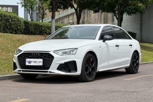 奧迪A4L 奧迪 40 TFSI 時(shí)尚動(dòng)感型