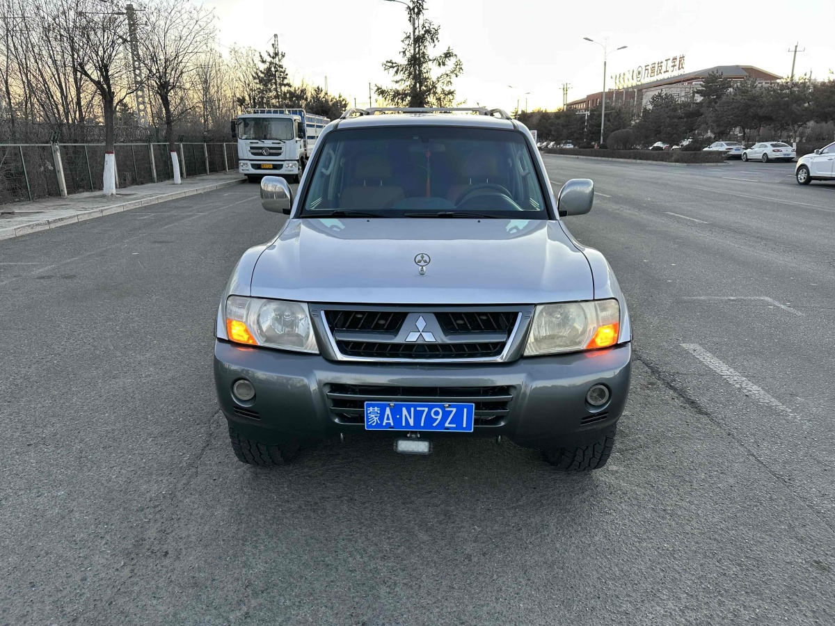 三菱 帕杰羅  2008款 V73 3.0L MT GL圖片