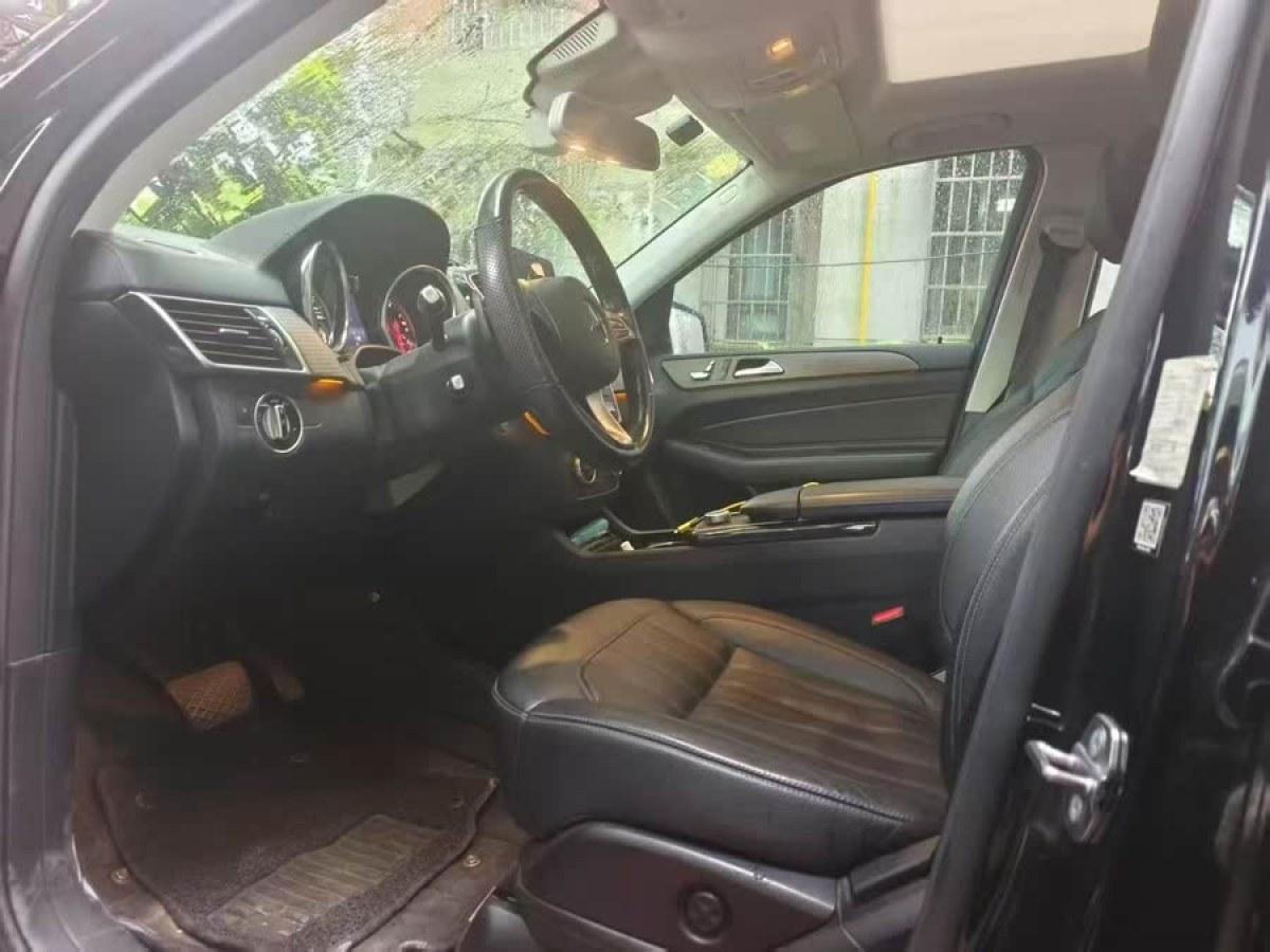 奔馳 奔馳GLE  2018款 GLE 320 4MATIC 動(dòng)感型臻藏版圖片