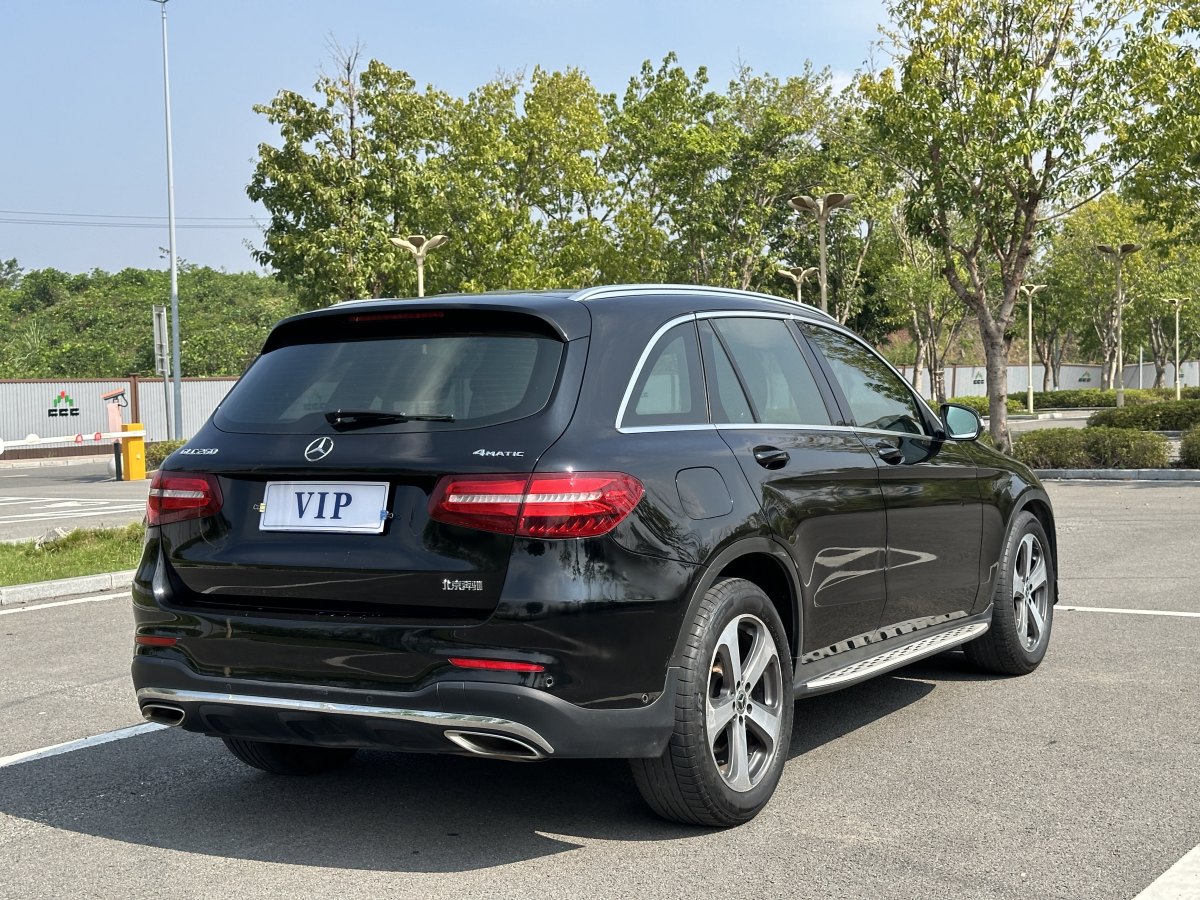 奔馳 奔馳GLC  2017款 GLC 260 4MATIC 豪華型圖片