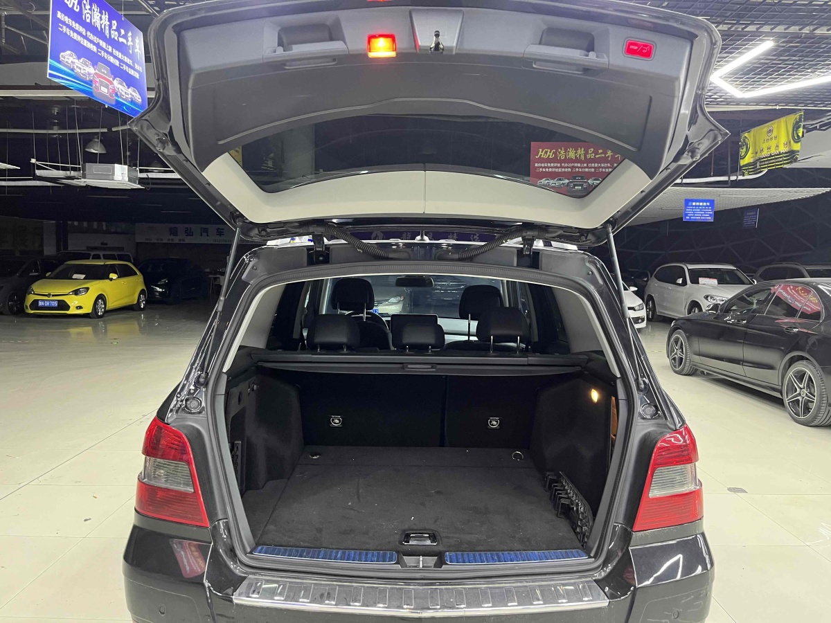 奔驰 奔驰GLK级  2011款 GLK 300 4MATIC 动感型图片