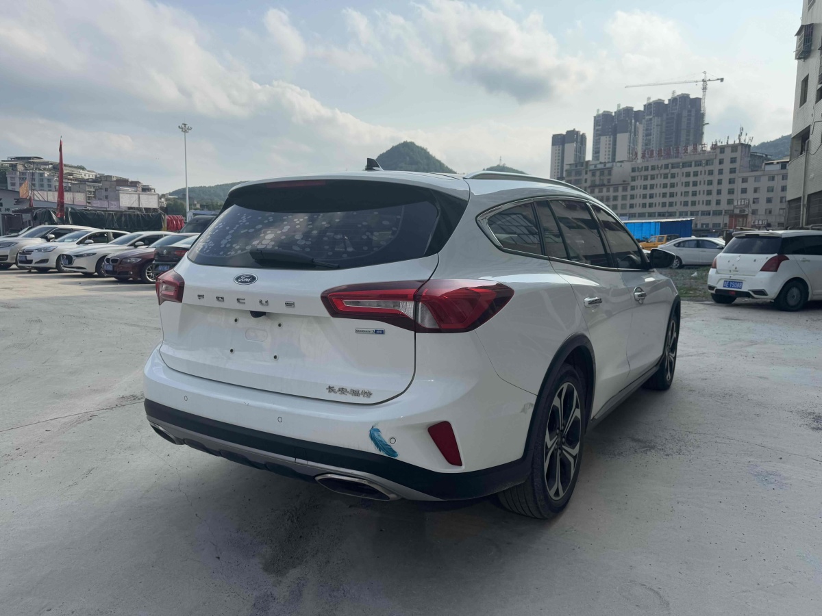福特 ?？怂? 2021款 獵裝版 EcoBoost 180 自動(dòng)獵潮型圖片