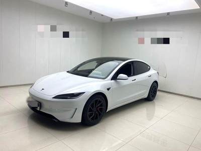 2024年8月 特斯拉 Model 3 高性能全輪驅(qū)動版圖片