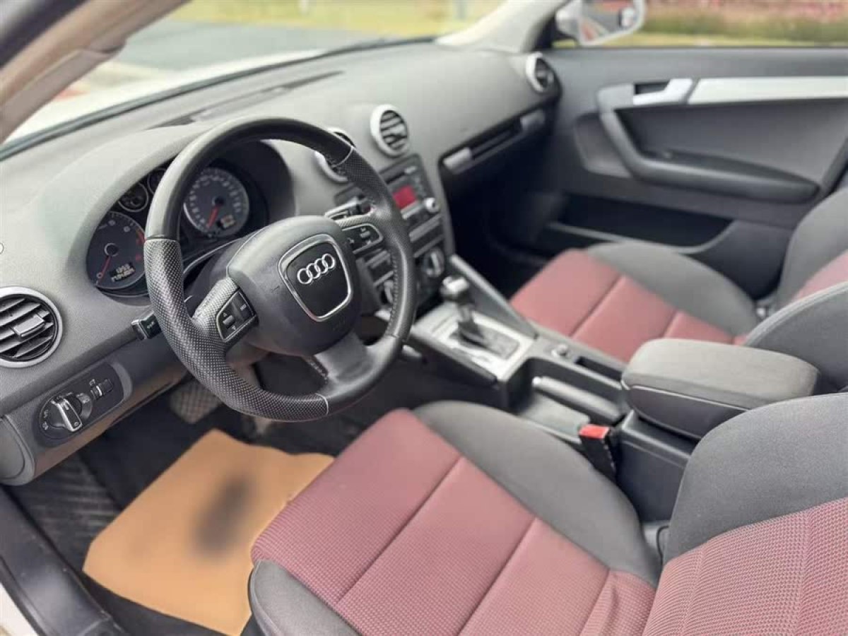 奧迪 奧迪A3  2013款 Sportback 30 TFSI 舒適型圖片
