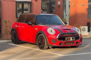 JCW MINI 2.0T JOHN COOPER WORKS