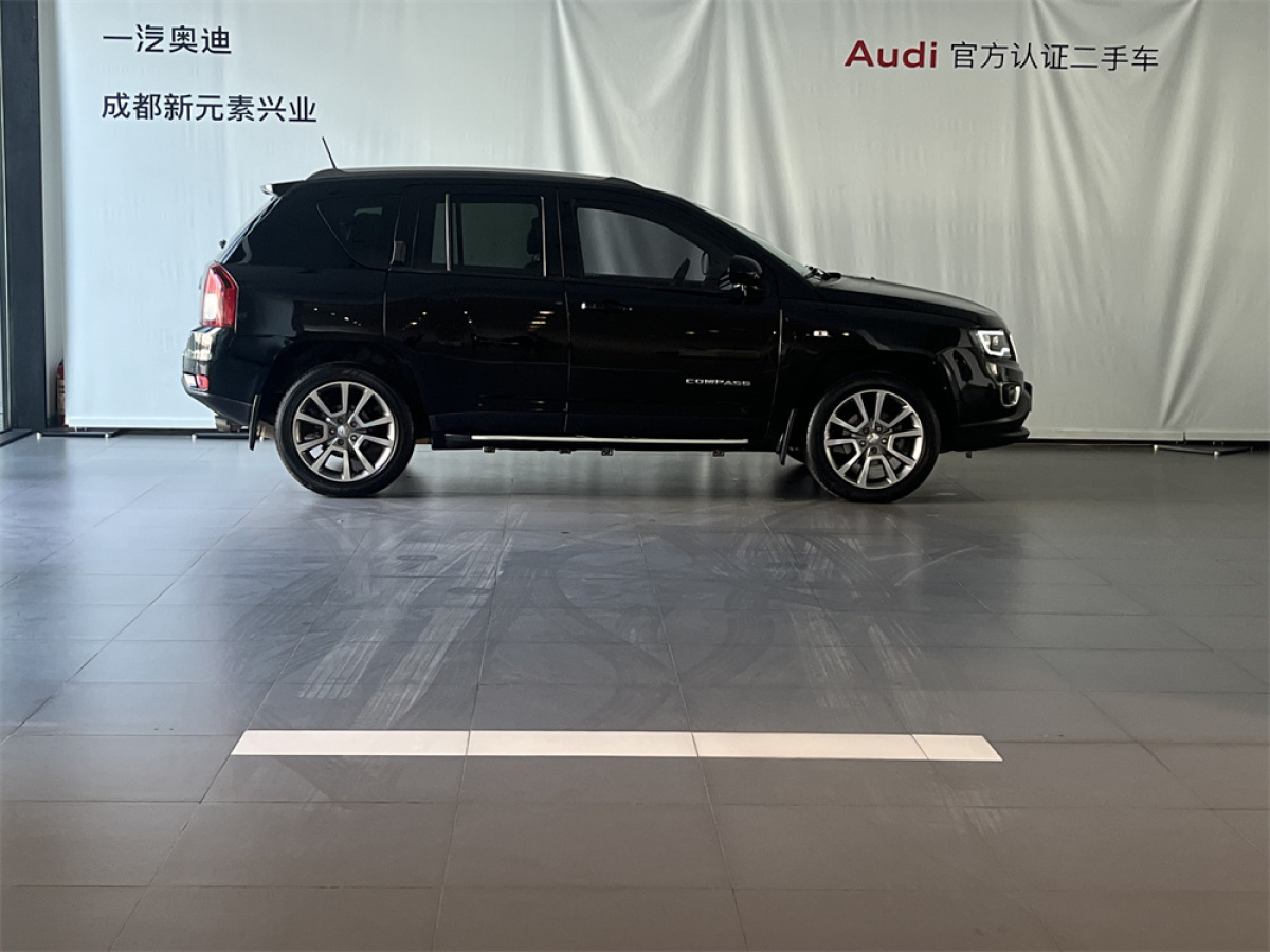 2015年6月Jeep 指南者  2014款 2.0L 兩驅(qū)豪華版