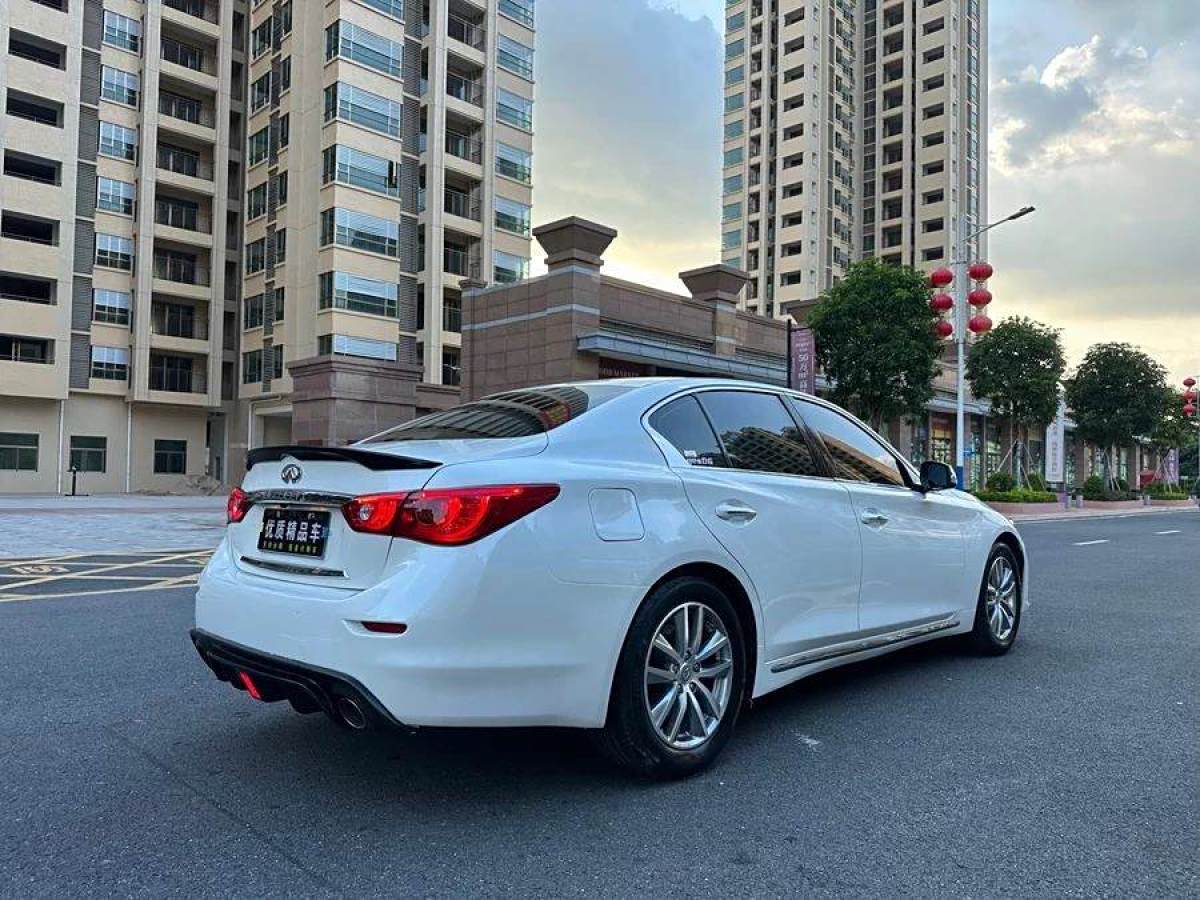 英菲尼迪 Q50L  2015款 2.0T 悅享版圖片