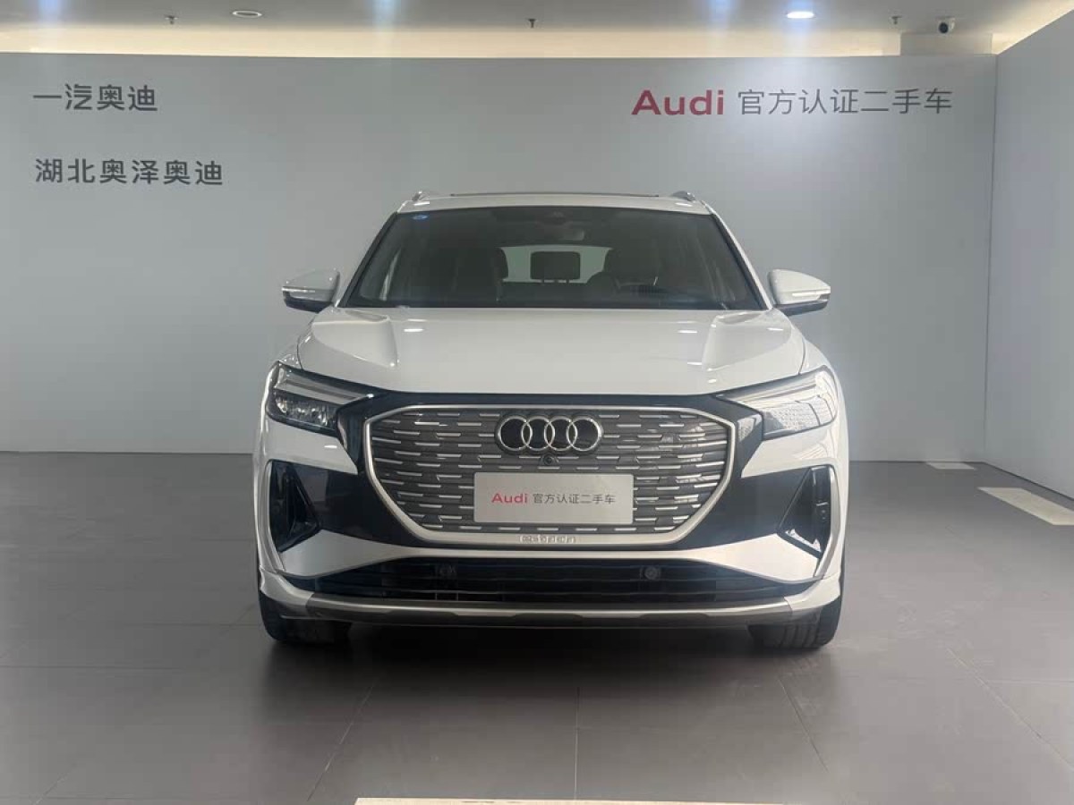 奧迪 奧迪Q4 e-tron  2023款 40 e-tron 創(chuàng)行版圖片