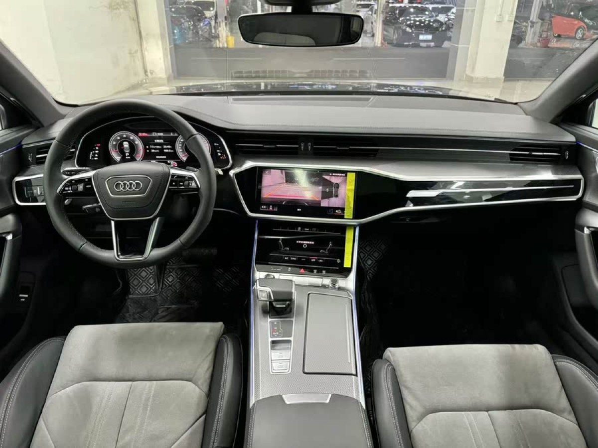 奧迪 奧迪A6L  2024款 45 TFSI 臻選動(dòng)感型圖片