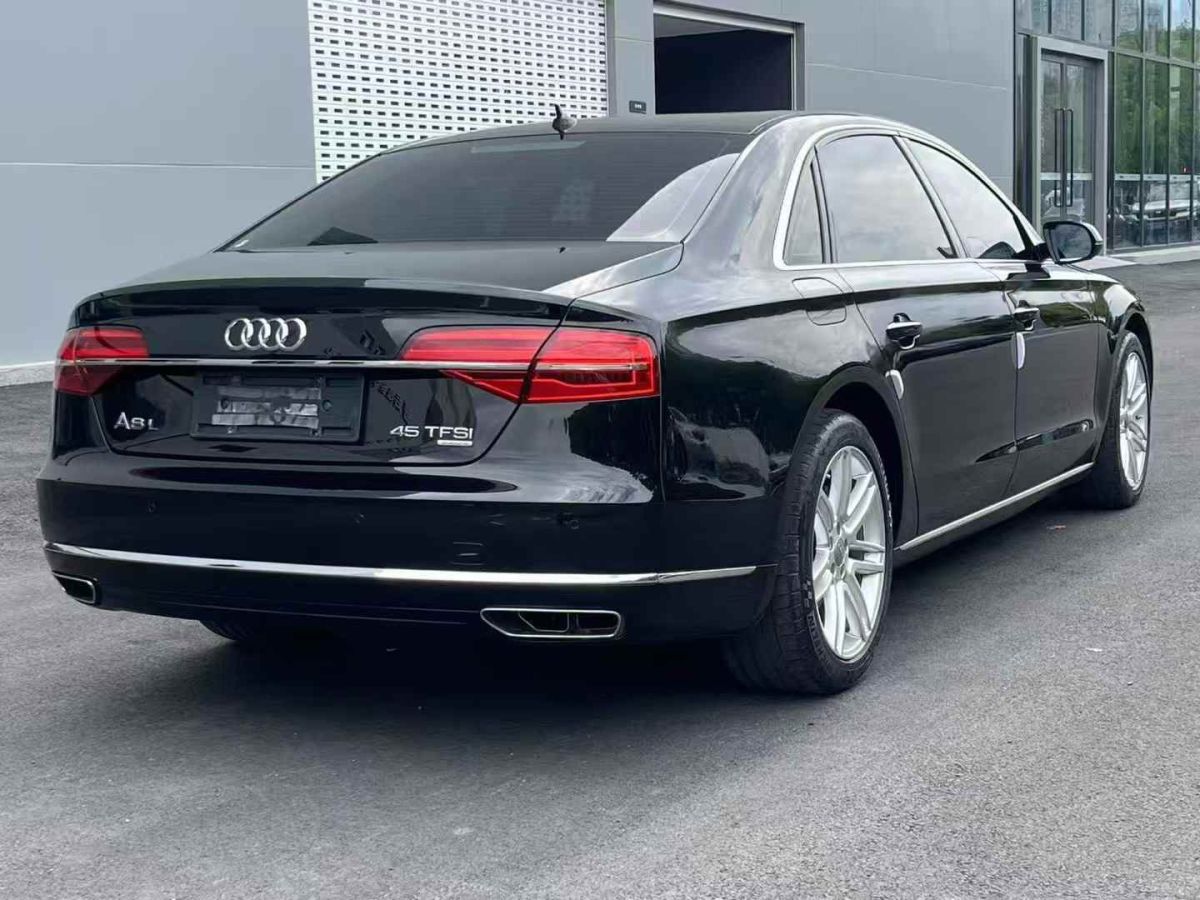 奧迪 奧迪A8  2017款 A8L 60 TFSI quattro豪華型圖片
