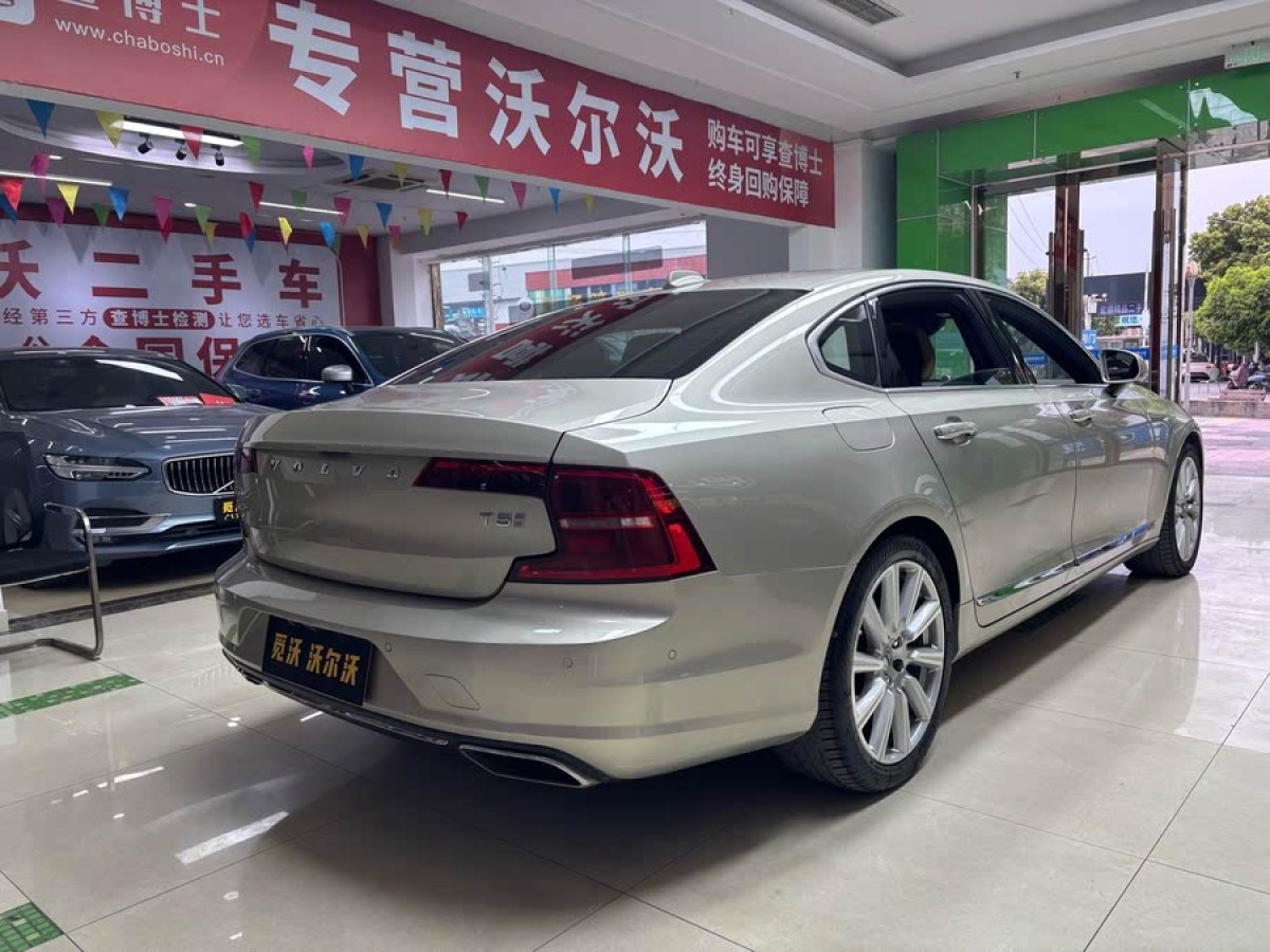 沃爾沃 S90  2017款 T5 智尊版圖片
