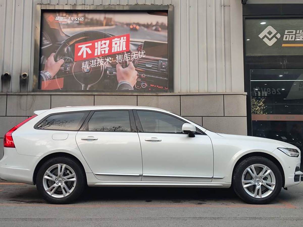 沃爾沃 V90  2017款 Cross Country T5 AWD 智遠(yuǎn)版圖片