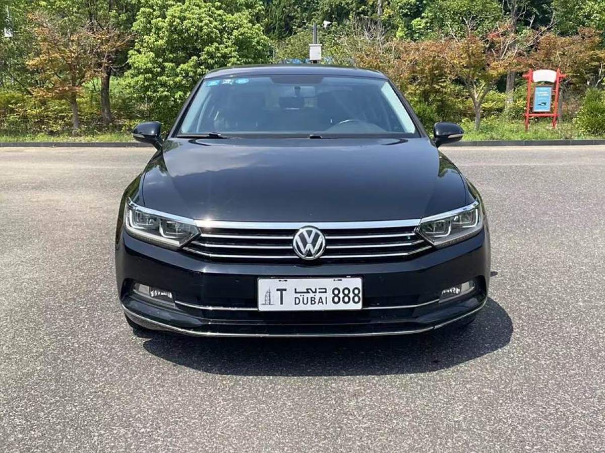 大眾 邁騰  2019款  330TSI DSG 領(lǐng)先型 國(guó)VI圖片