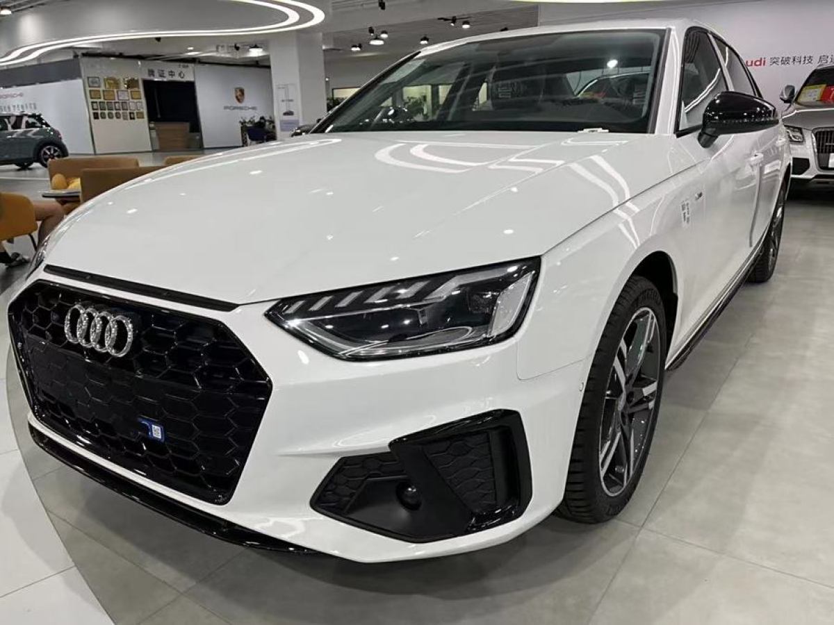 奧迪 奧迪A4L  2022款 40 TFSI 時(shí)尚動(dòng)感型圖片