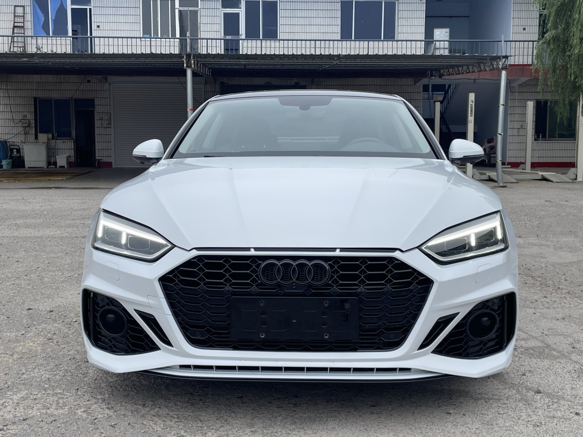 2019年6月奧迪 奧迪A5  2017款 Coupe 45 TFSI quattro 運(yùn)動(dòng)型