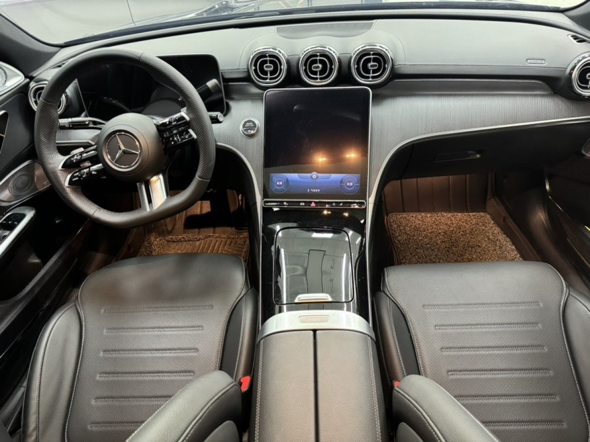 奔驰 奔驰C级  2023款 改款 C 200 L 运动版图片