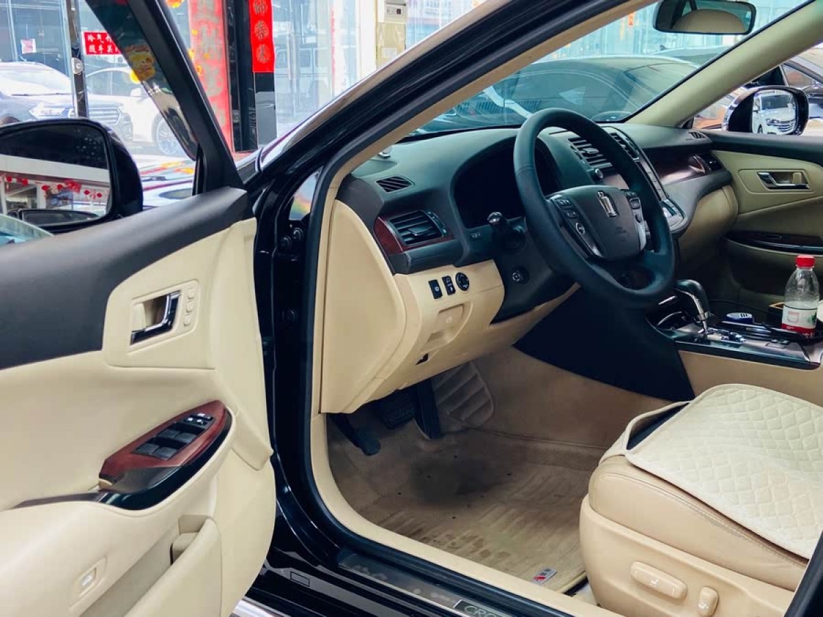 豐田 皇冠  2010款 3.0L Royal Saloon 尊享版圖片