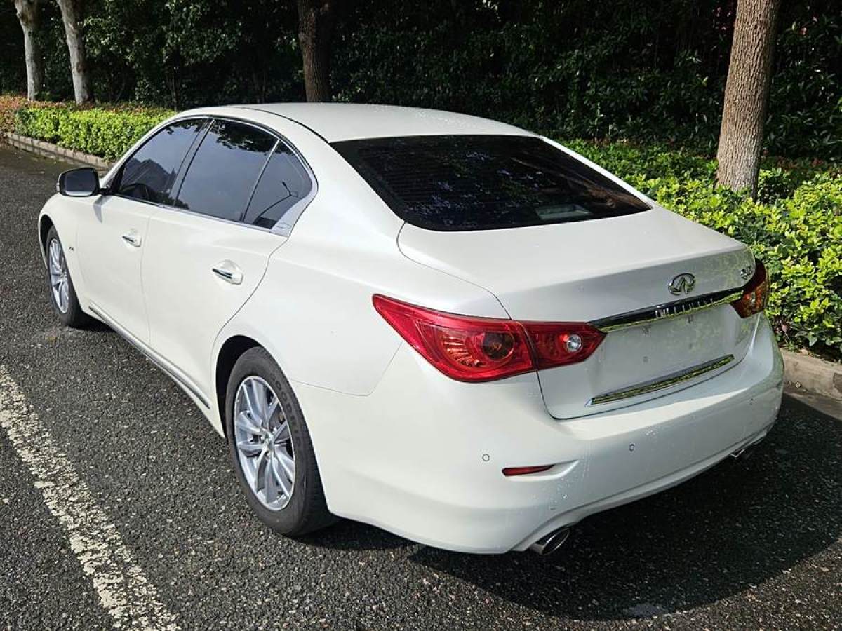 英菲尼迪 Q50L  2015款 2.0T 舒適版圖片