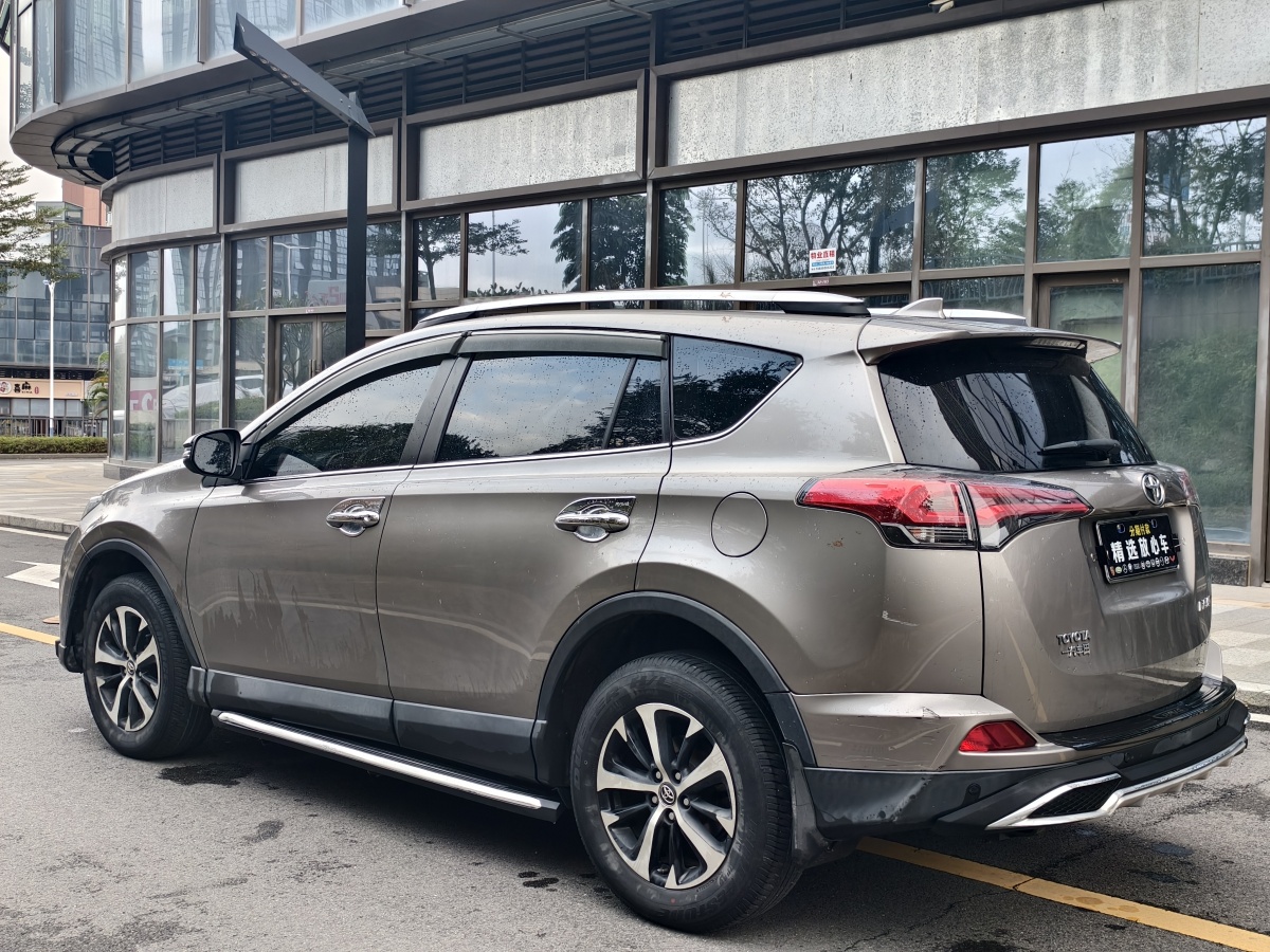 豐田 RAV4榮放  2019款 2.0L CVT兩驅(qū)風(fēng)尚X限量版 國(guó)V圖片