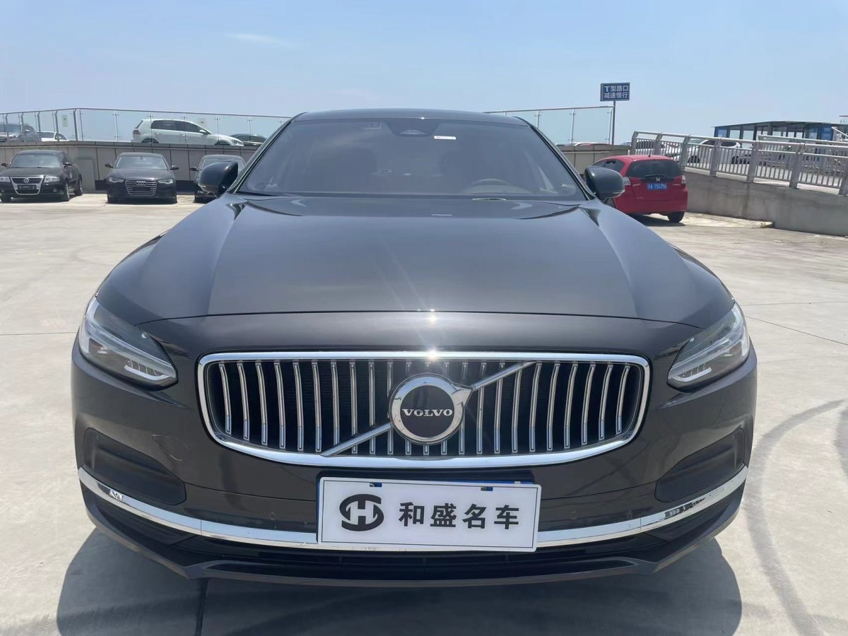 沃爾沃 S90  2023款 B5 智遠(yuǎn)豪華版圖片