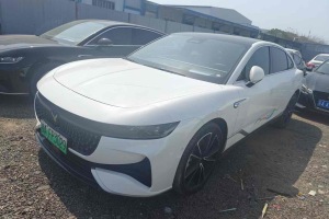 嵐圖追光 嵐圖 PHEV 四驅(qū)超長續(xù)航旗艦版