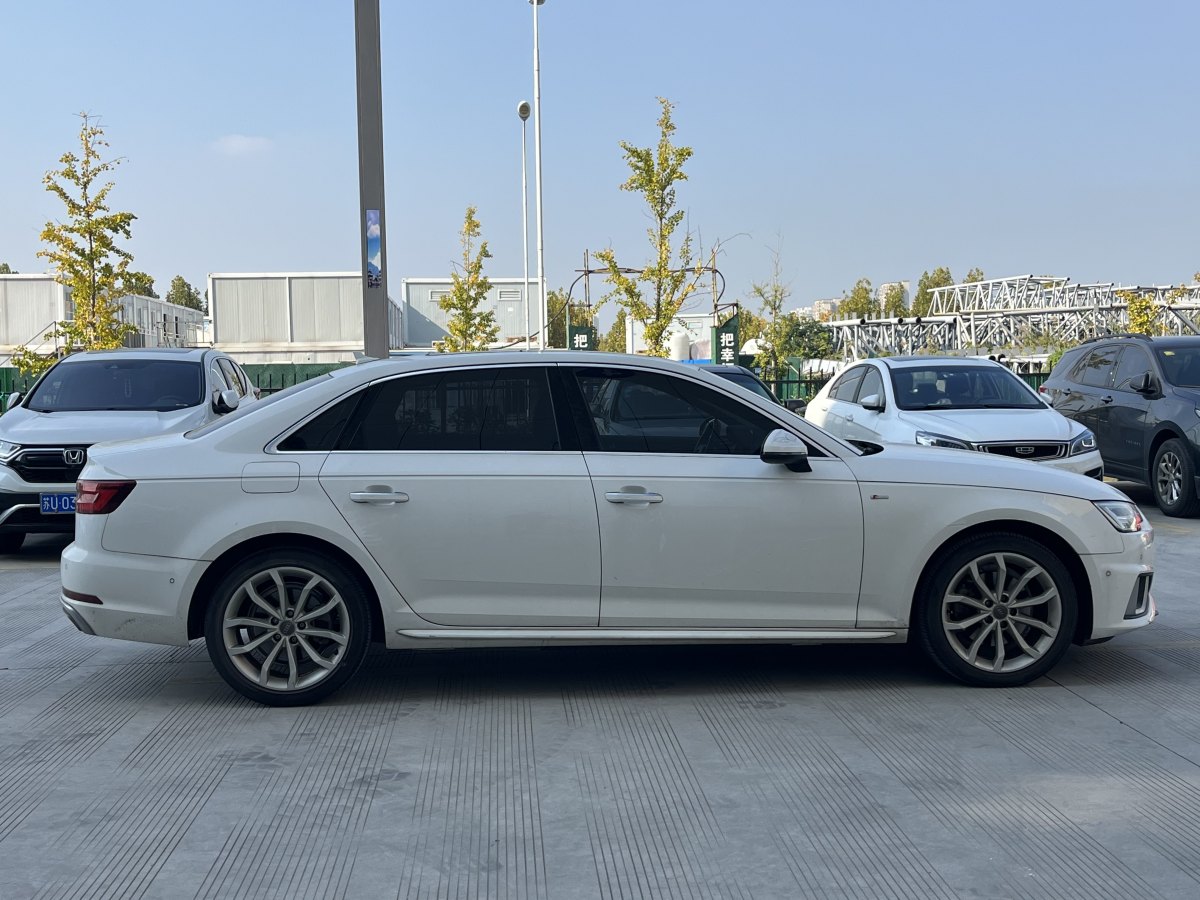 奧迪 奧迪A4L  2019款 40 TFSI 時(shí)尚型 國(guó)V圖片