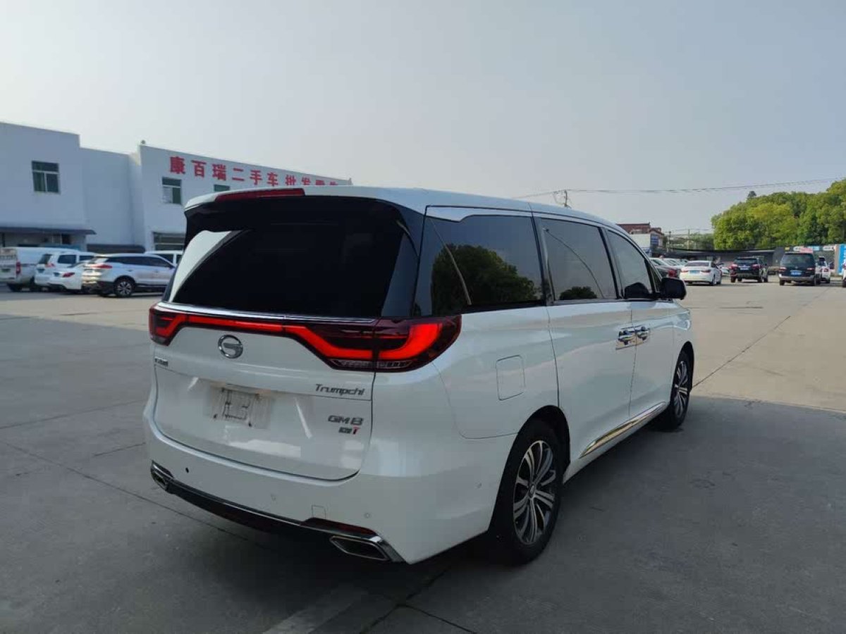 廣汽傳祺 M8  2018款 320T 旗艦版圖片