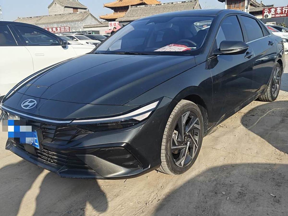 2024年1月現(xiàn)代 伊蘭特  2023款 1.5L CVT LUX尊貴版