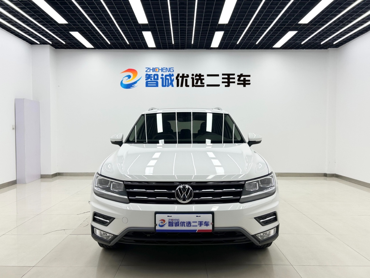 大眾 途觀L  2017款 330TSI 自動(dòng)兩驅(qū)豪華版圖片