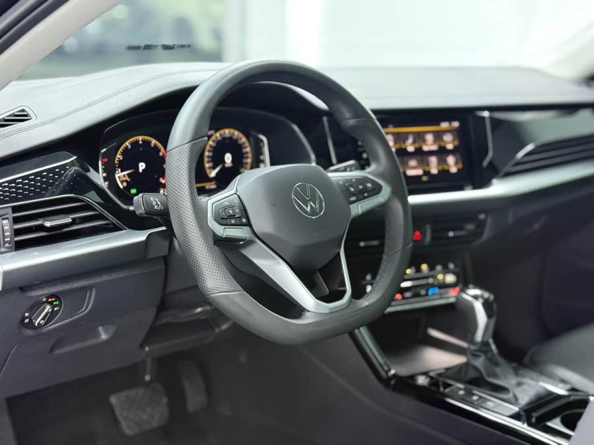 大眾 帕薩特  2022款 330TSI 精英版圖片