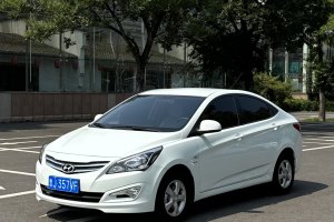 瑞納 現(xiàn)代 1.4L 自動(dòng)智能型GLS