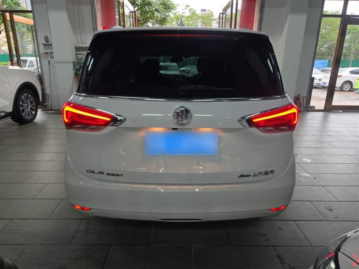 別克 GL6  2021款 323T 輕混動互聯(lián)尊貴型圖片