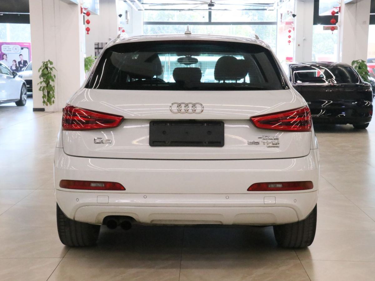 奧迪 奧迪Q3  2013款 35 TFSI quattro 豪華型圖片