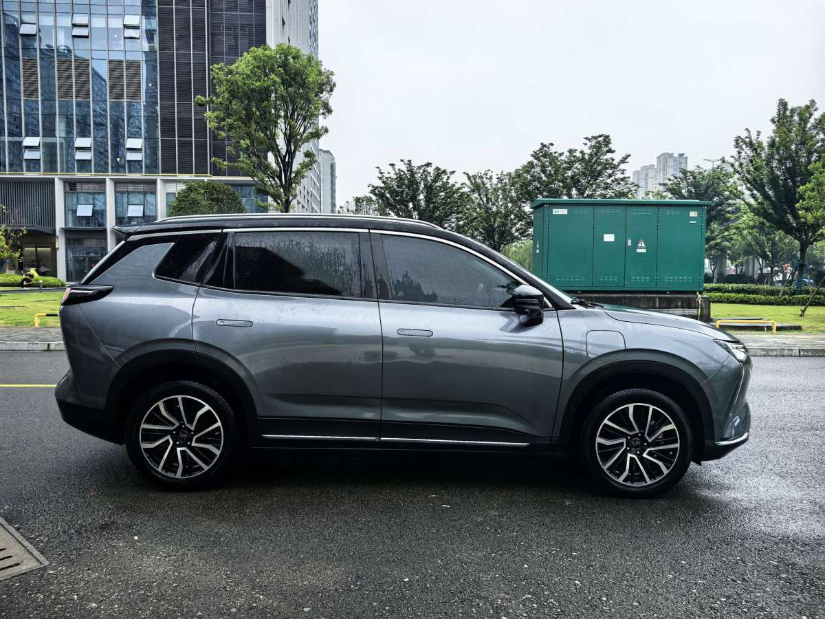威馬 威馬W6  2021款 520km NEX探索版圖片
