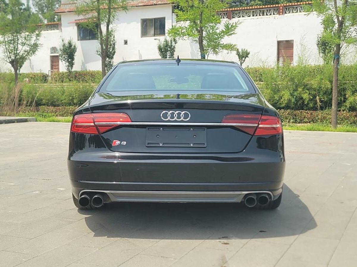 奧迪 奧迪S8  2013款 S8 4.0TFSI quattro圖片